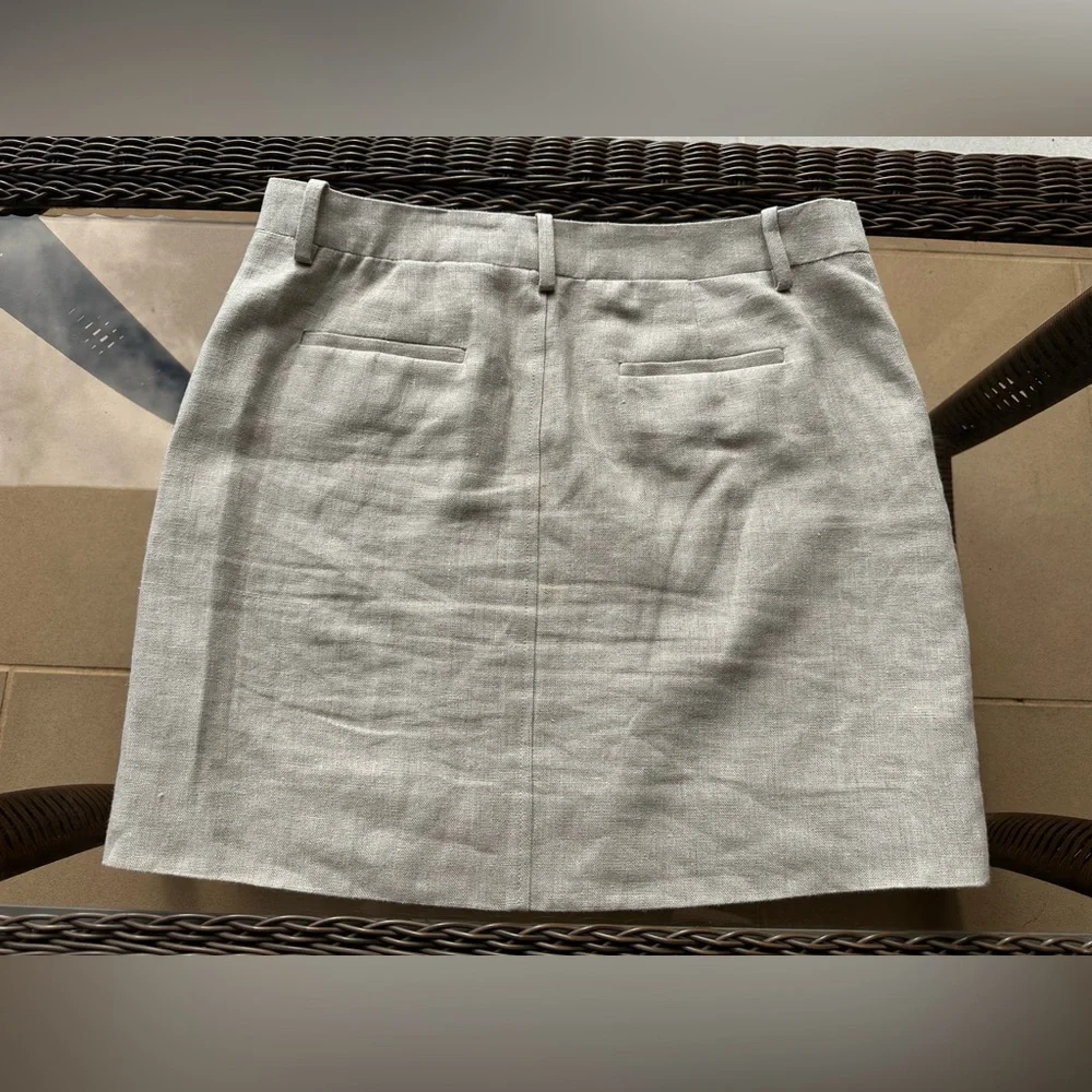 J. Crew Motorcycle Style 100% Linen Mini Skirt with Gold Accents (Size 6) - Picture 4 of 7